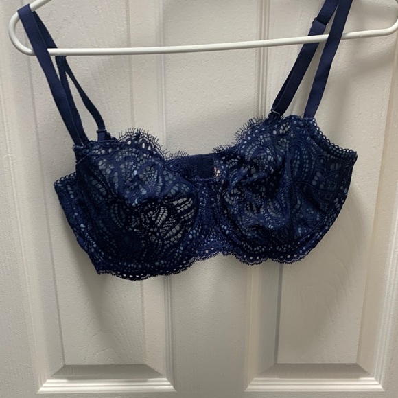 Victoria's Secret Other - Victoria's Secret Midnight Lace Bra